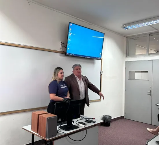 Movilidad docente Antonella Arce y Gabriela Adorno