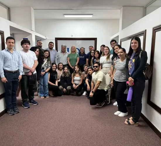 Movilidad docente Antonella Arce y Gabriela Adorno